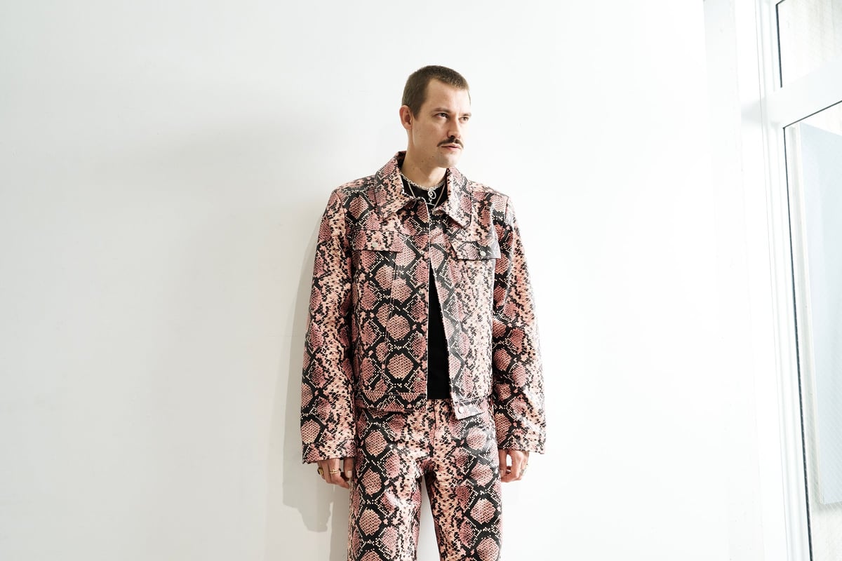 アキレス・イオン・ガブリエルの公式インスタグラムのスクリーンショット