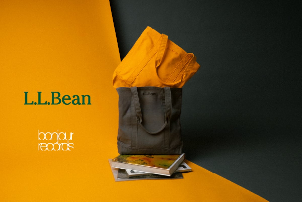 オレンジとグレーのトートバッグ