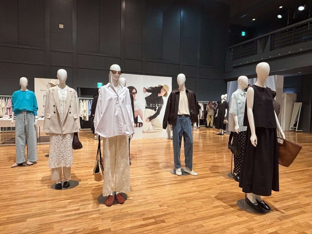 「アンフィーロ」2026年春夏展示会画像