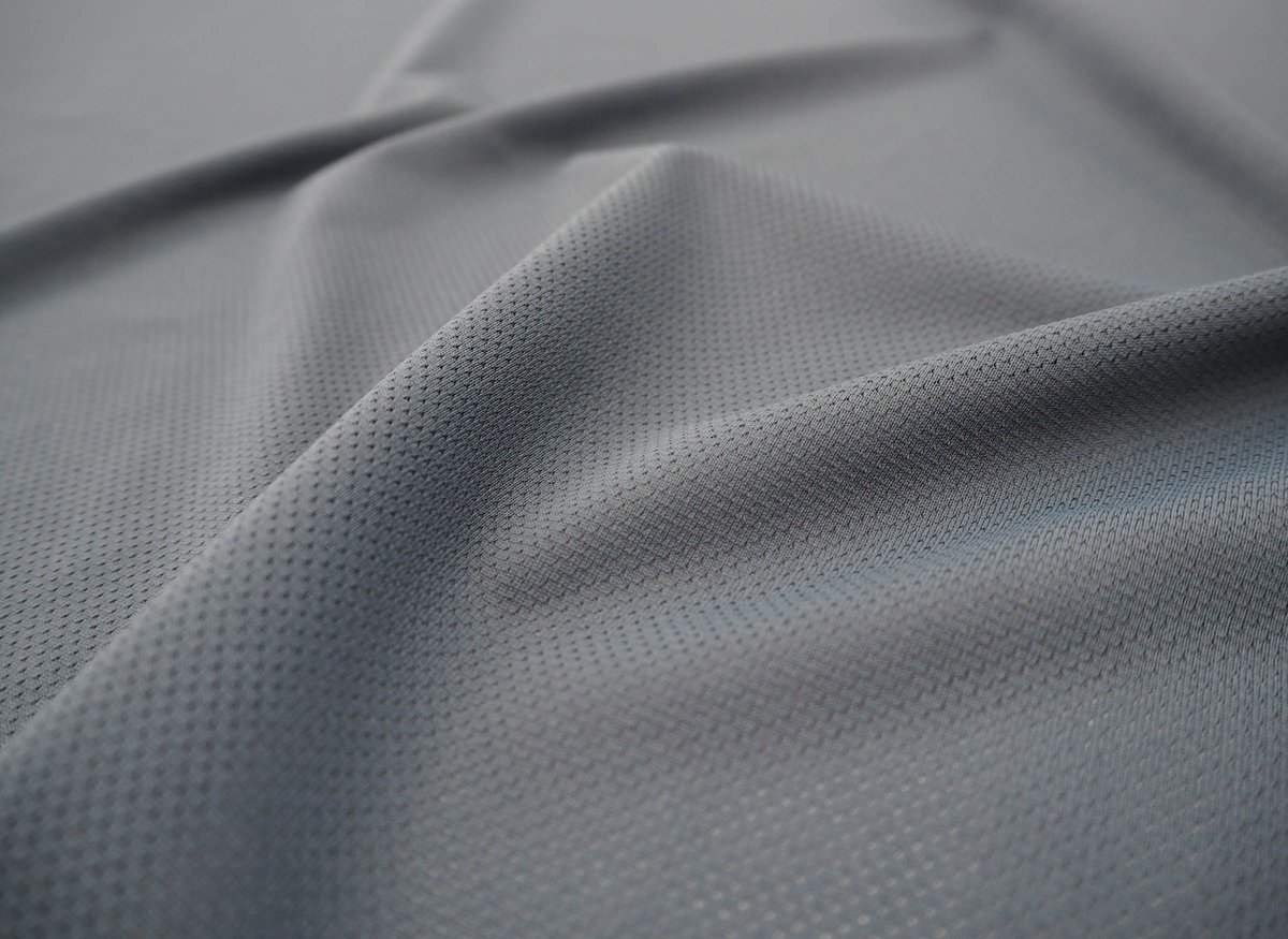 新ストレッチポリエステル原糸「レクセ」を使用したテキスタイル