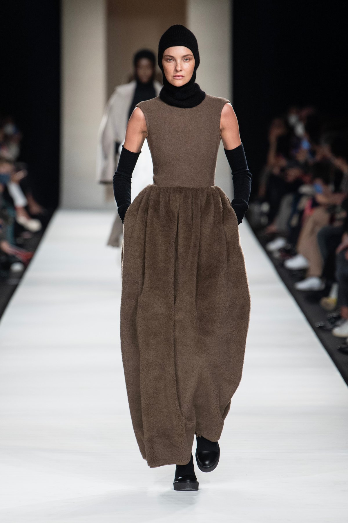 Max Mara 2022年秋冬