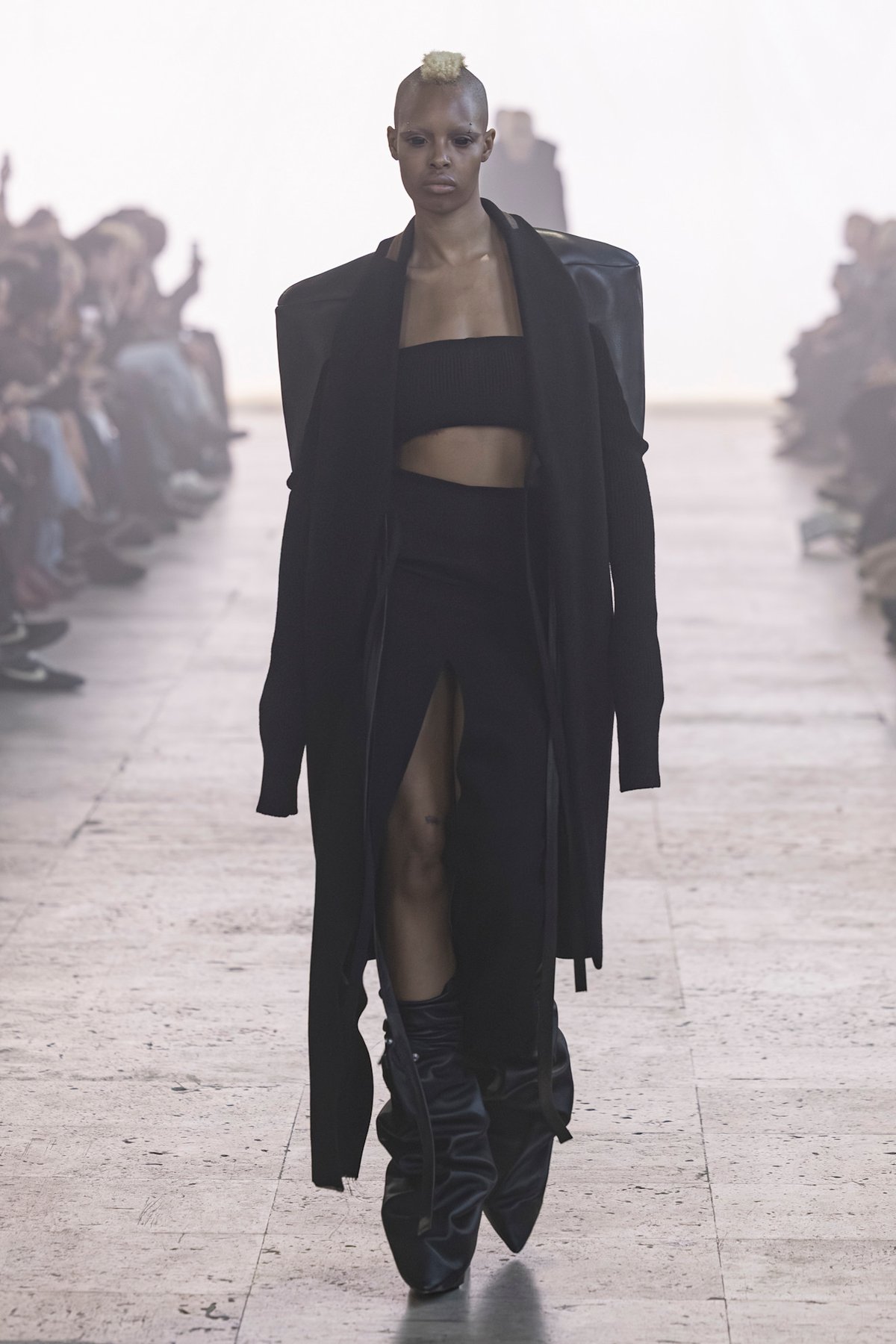 Rick Owens 2025年秋冬ウィメンズ