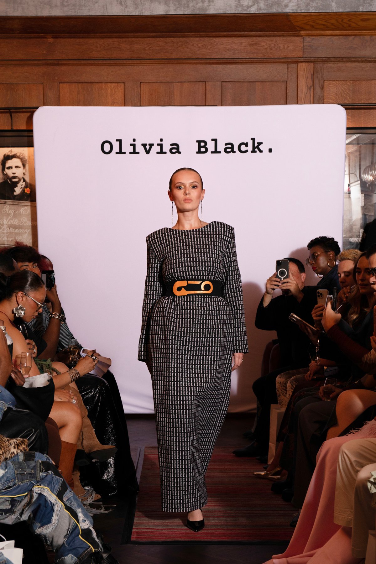 OLIVIA BLACK 2026年春夏