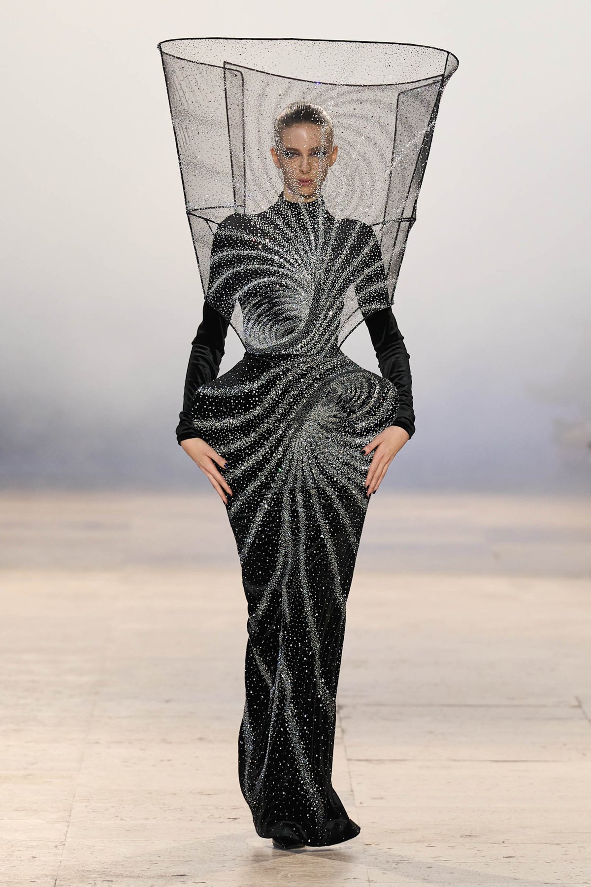 RAHUL MISHRA 26年春夏クチュール