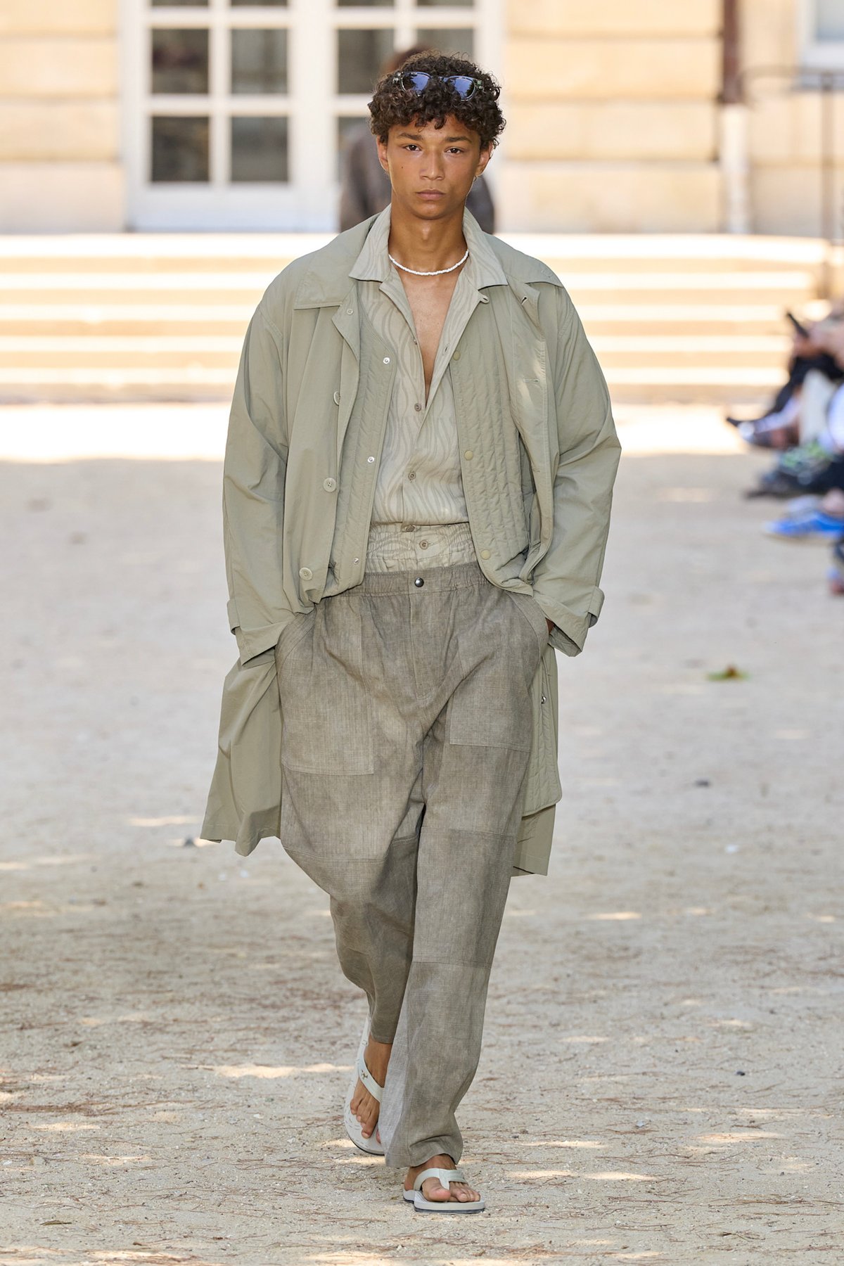MAISON KITSUNÉ 2027年春夏