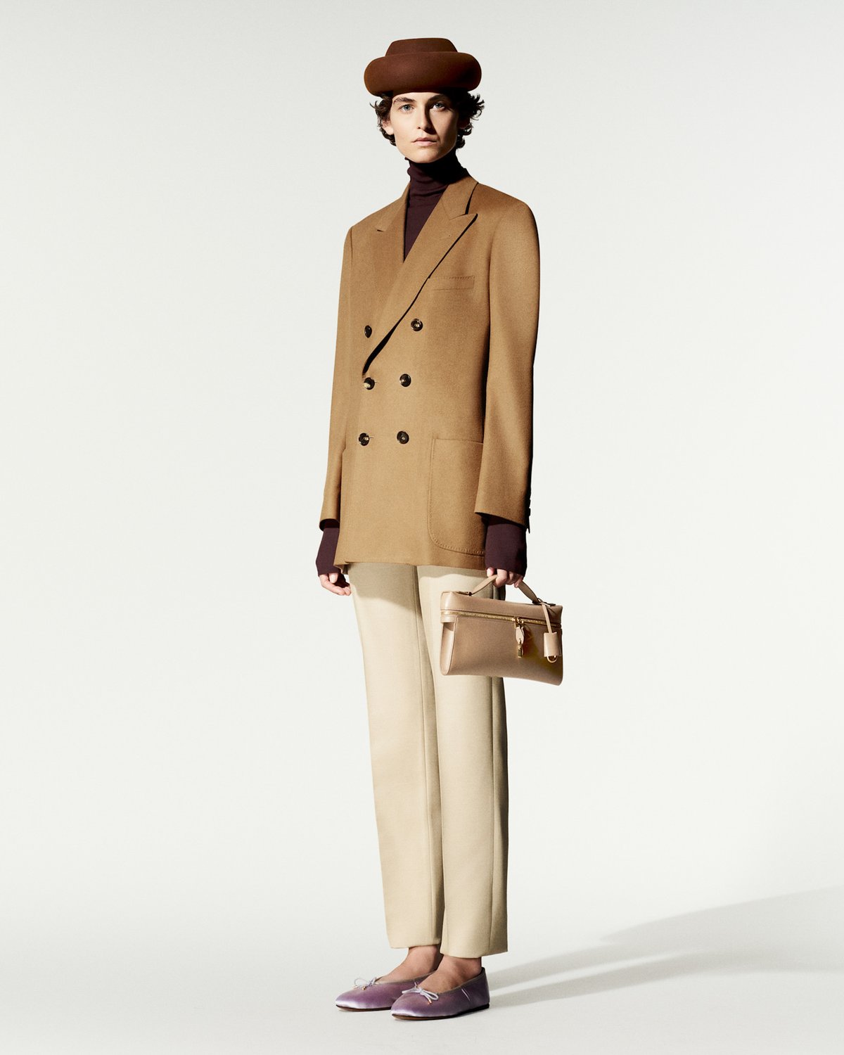 Loro Piana 27年春夏ウィメンズ