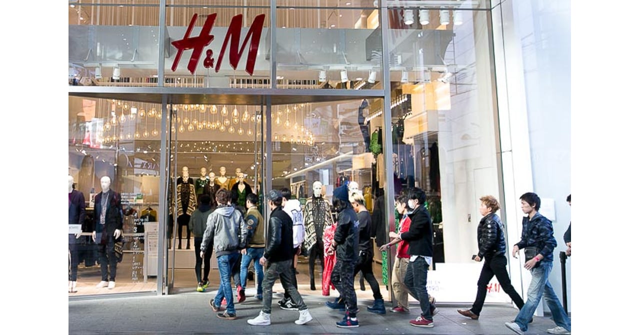 バルマン×H&M」発売当日に売り切れか、メンズ商品が人気