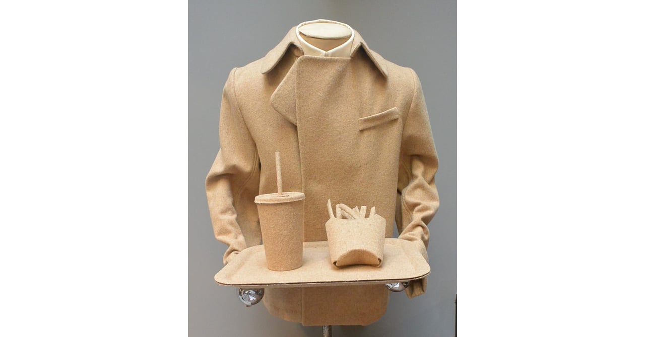 10人のために作られた服