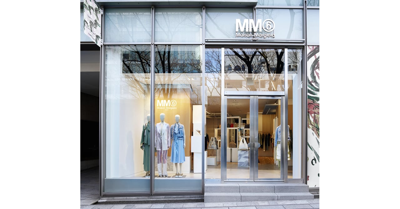 マルジェラ「MM6」が表参道ヒルズ大階段をジャック 旗艦店出店