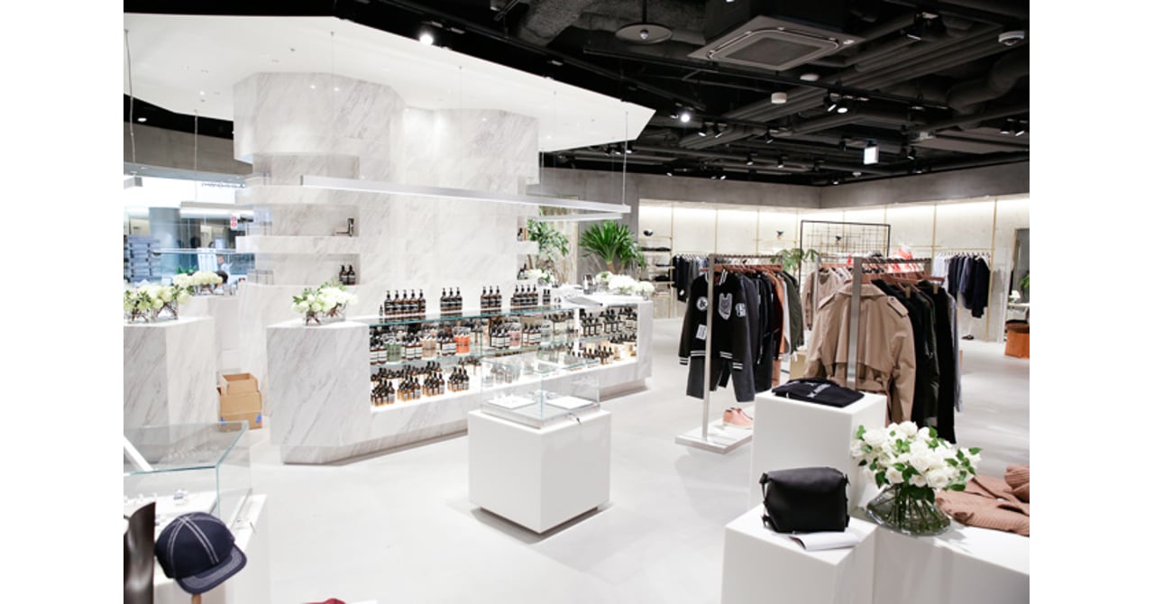 今期　新品ユナイテッドアローズ 六本木ヒルズ 限定　drawer blamink ギルト