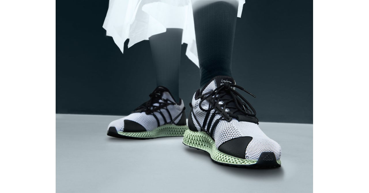 Y-3」光と酸素を使って作られたミッドソールを採用した新作シューズ