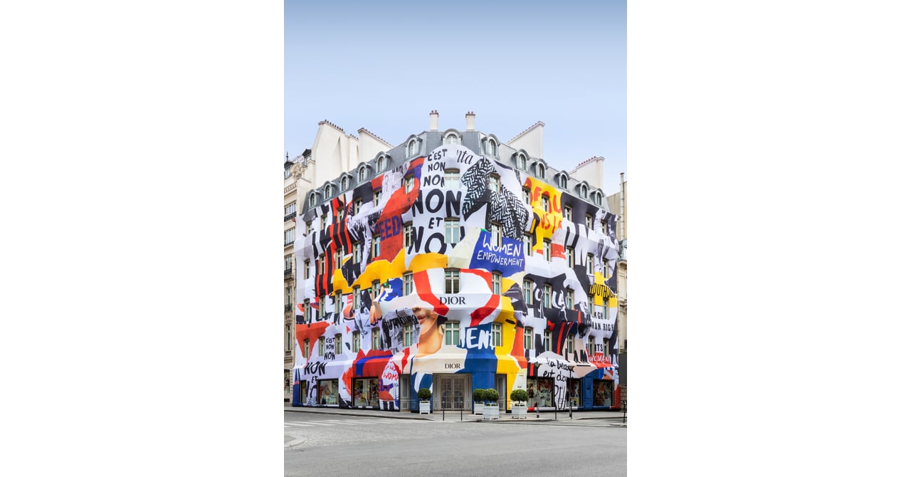 Dior ガラスプレート　バタフライ　パリ本店限定 dior_montaigne_20180704_001.jpg