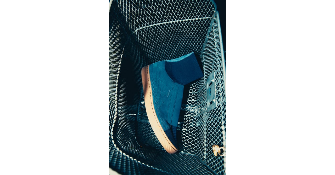 【希少・美品】PUMA× 小木“POGGY”基史 トラックジャケット 黒×紺 L 希少・美品】PUMA× 小木“POGGY”基史 トラックジャケット 黒×紺 L