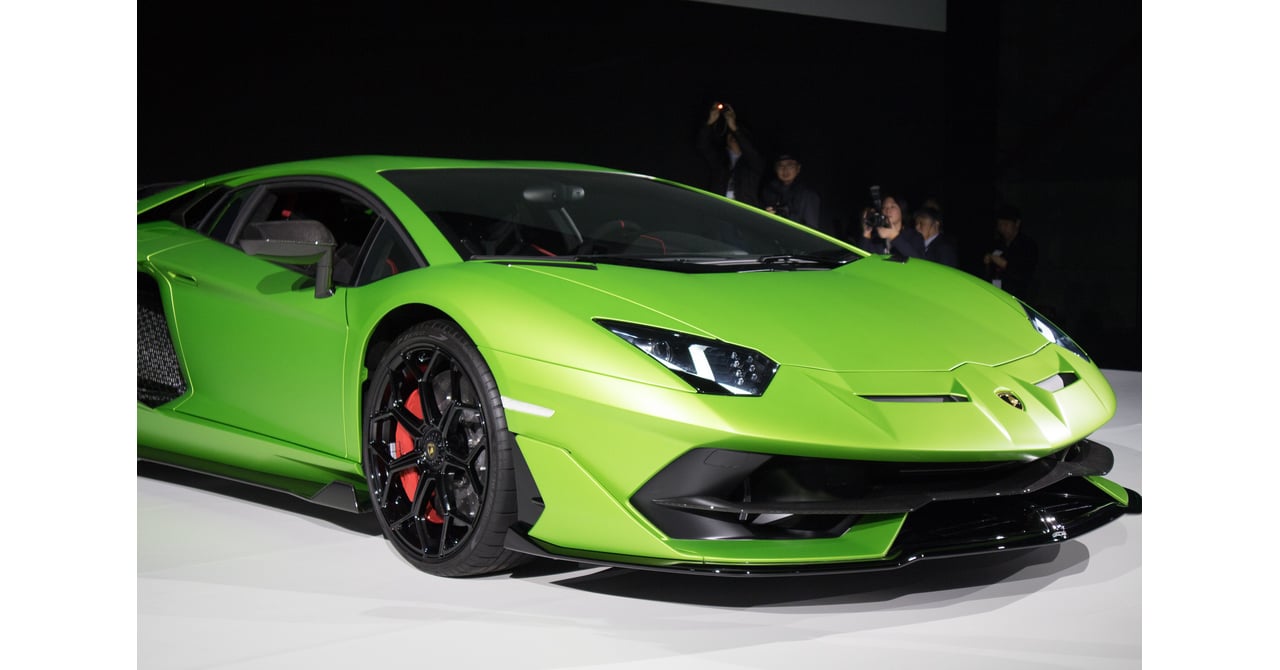 ランボルギーニが市販車最速「アヴェンタドール SVJ」をアジア初披露