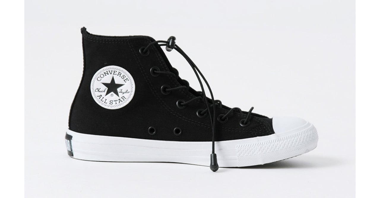 美品　zucca converseコラボ　オールスター ズッカ×コンバース、コードストッパーで調整できるゴム紐を採用した