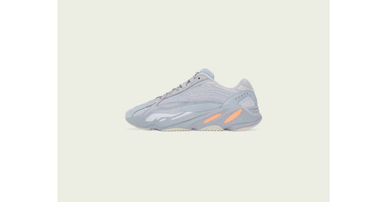 アディダス×カニエ・ウェスト「YEEZY BOOST 700 V2」から2種類のブルー 