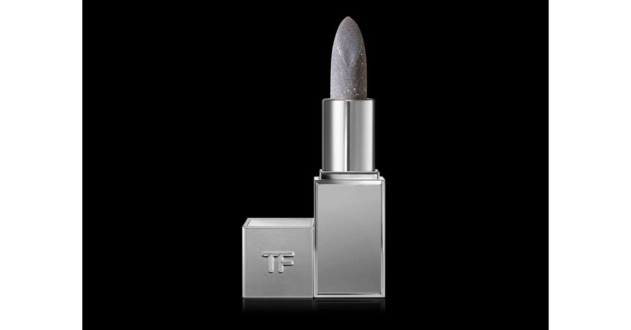 トム フォード ビューティ」メタリックな新リップスティックを発売