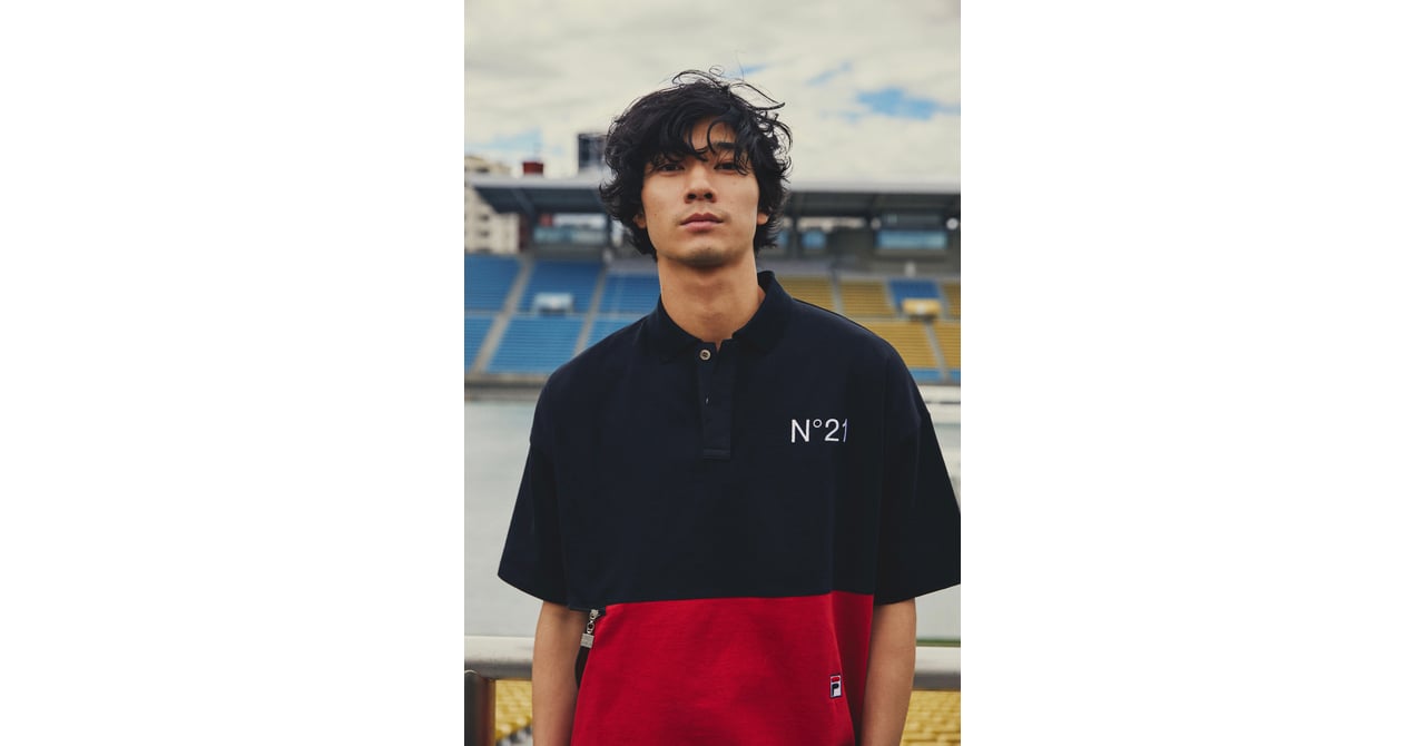 N°21×FILA / ヌメロヴェントゥーノ×フィラ Tシャツ ユニセックス N°21(ヌメロヴェントゥーノ)FILA(フィラ) N°21×FILAコラボ サイド