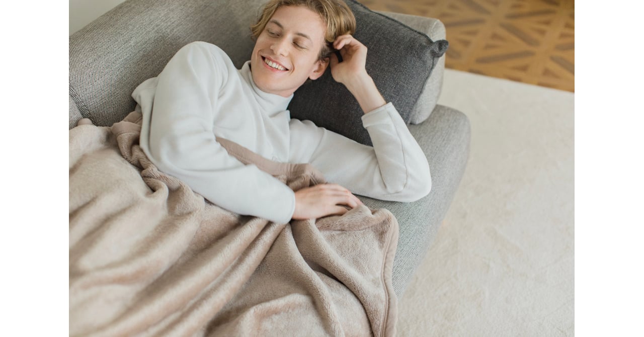 uniqlo_blanket_201005-001.jpg