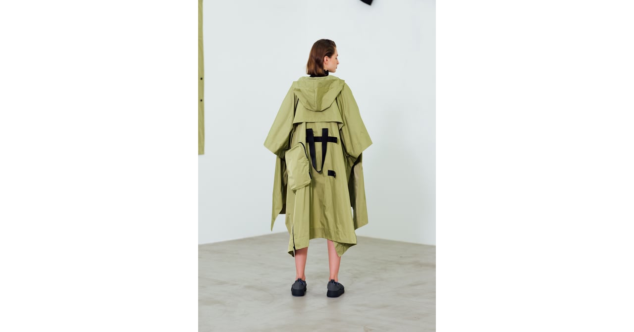 isseymiyake-togo-2021ss-002.jpg