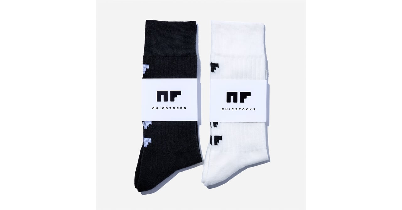 シックストックスが「NF」と再びコラボ、2足セットのソックス発売