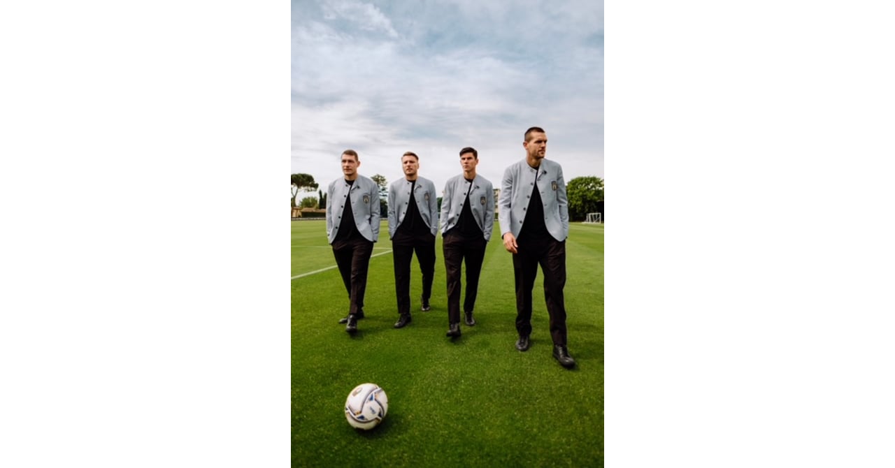 ジョルジオ・アルマーニ、EUROイタリア代表のオフィシャルスーツをデザイン