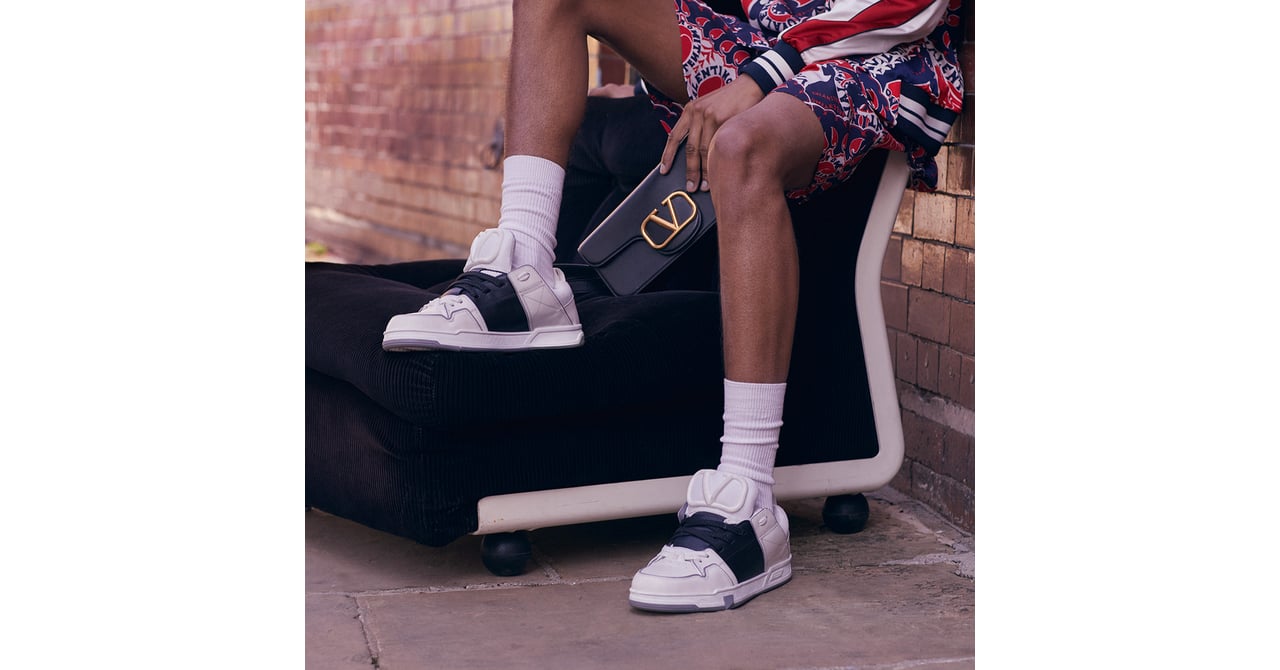 ヴァレンティノ ガラヴァーニ」ジェンダーレスなデザインの新作