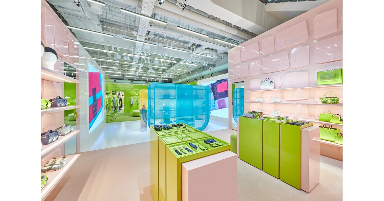 fendi_baguette_25th_shop_003.jpg