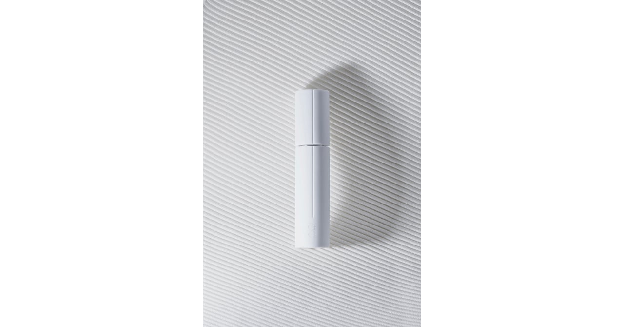 CFCL」がブランド初の香水を発売 朝の身支度をするイメージを香りで表現