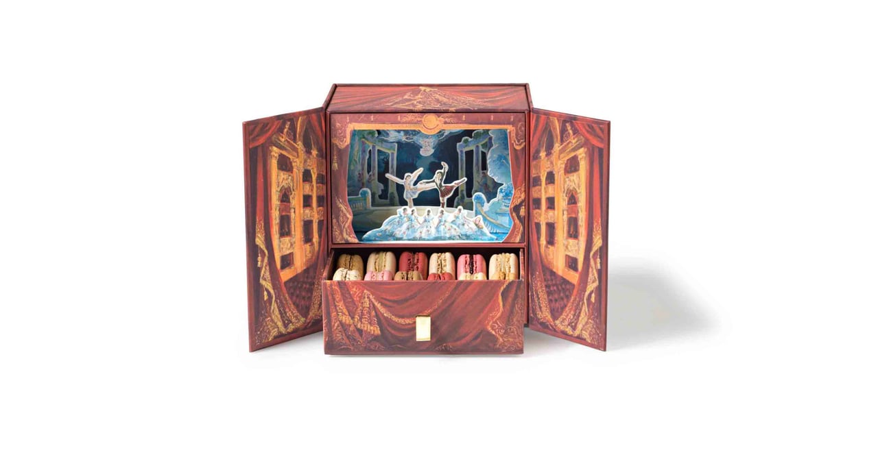 ラデュレ パリオペラ座 限定ボックス ラ・シルフィード 本日発売】パリ