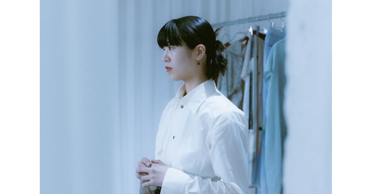 梨凛花　Tシャツ　ritsuko karita 未使用タグ付き 好きなものでいっぱいの運命のアトリエで／苅田梨都子（梨凛花） - She