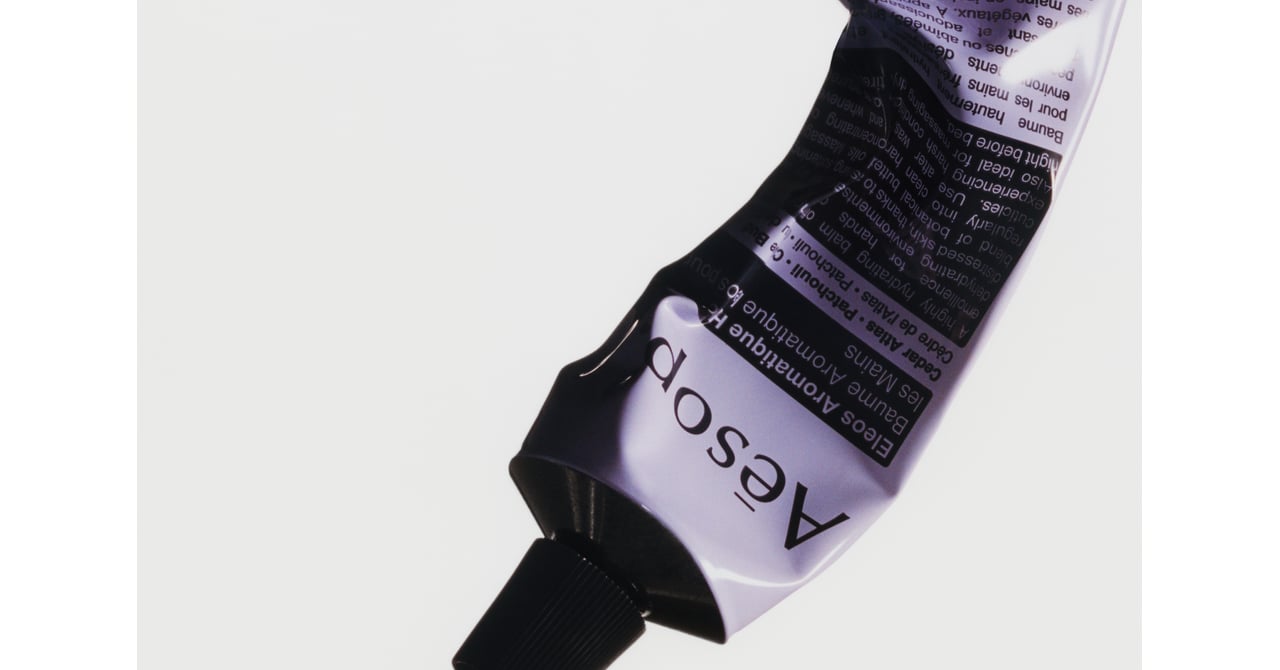 aesop-hand-balm-003-b4ae3e75-