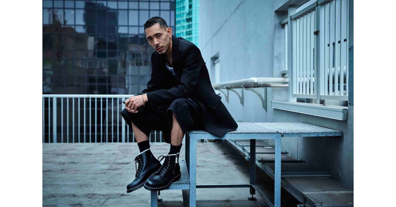 drmartens-whitestitch-