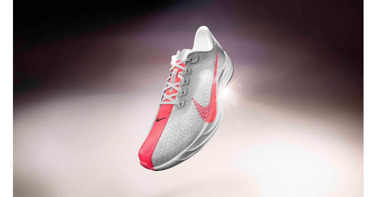ナイキのペガサスシリーズから新作「ペガサス プラス」が登場 最軽量