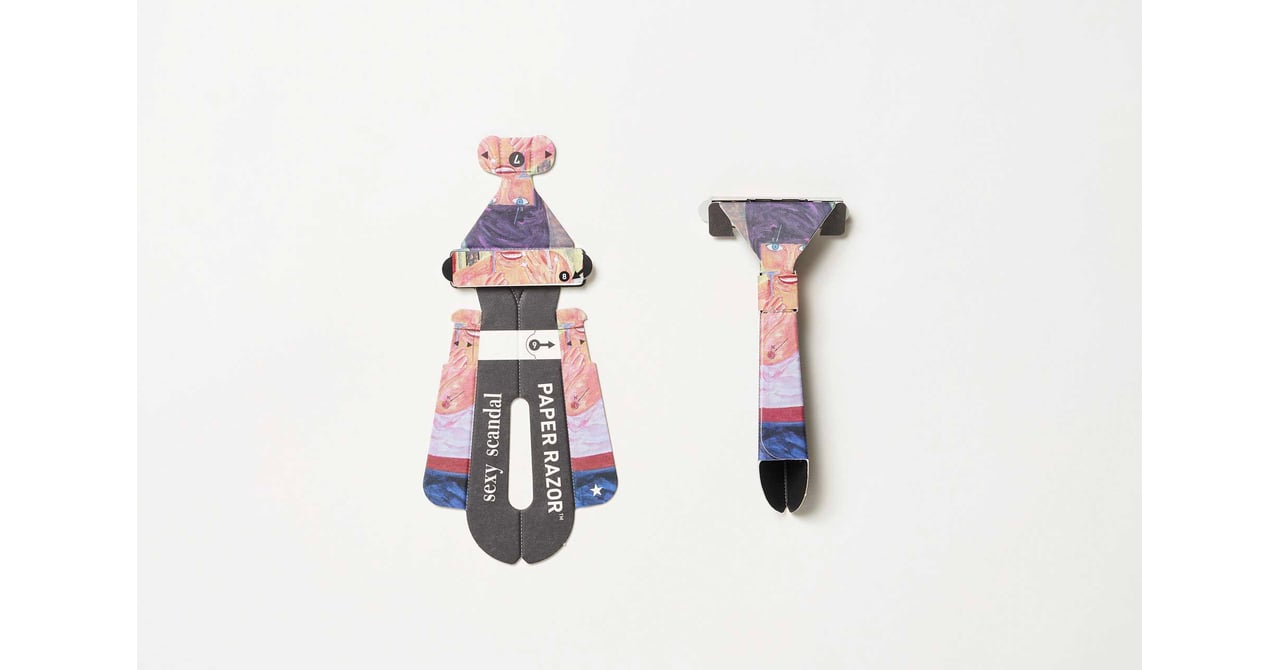 paper-razor-240823-003-
