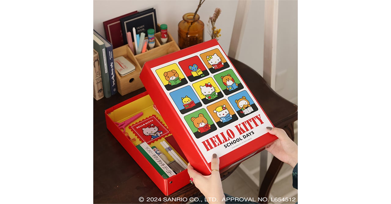 ハローキティ誕生50周年、1970年代のアートを使用した「おどうぐ
