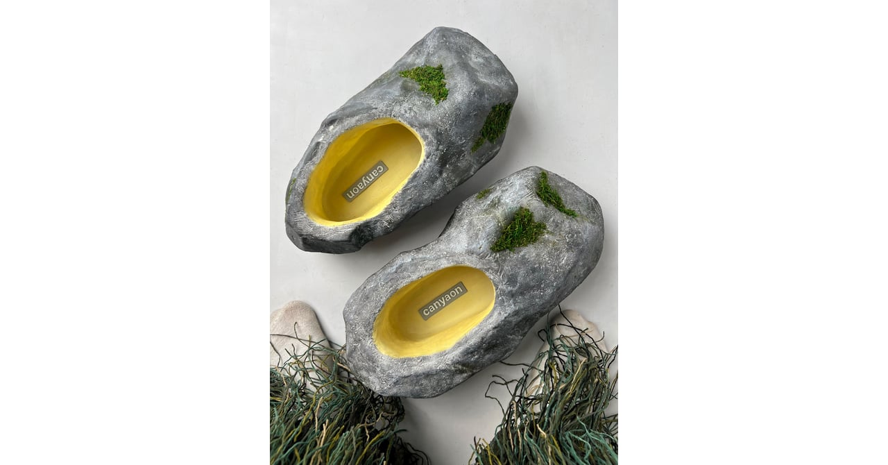 まるで苔の生えた岩、NY発「ブレイベスト スタジオ」が新作シューズ発売