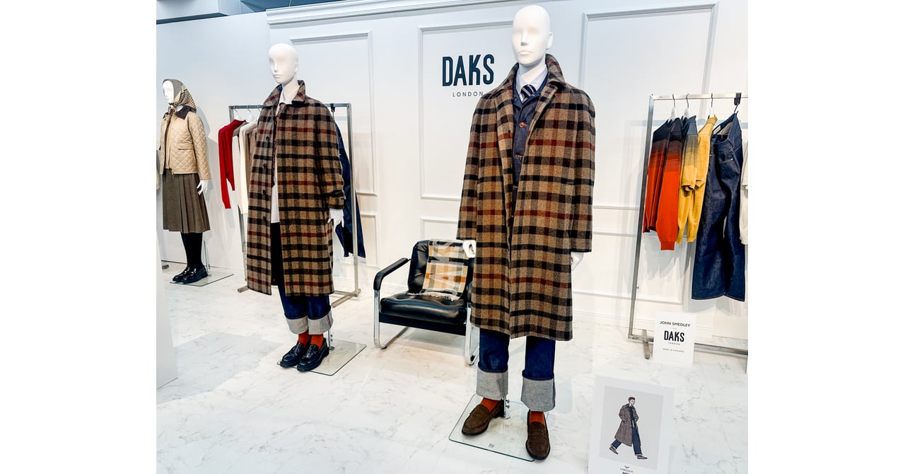 DAKS 完売品　シャカシャカコート　ハウスチェック 英「ダックス」のアイコン“ハウスチェック”が50周年 打ち出しを強化