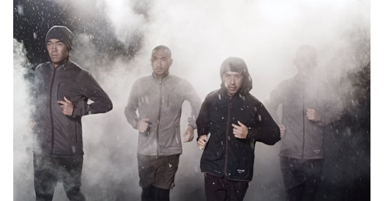 GYAKUSOU アンダーカバー　逆走　ナイキ　パーカー　トレーニングシャツ ナイキラボ×アンダーカバー「GYAKUSOU」新作アイテム、シックで未来的