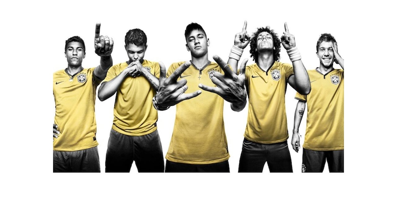 NIKE 2014年FIFA開催国ブラジルの新ユニフォーム公開