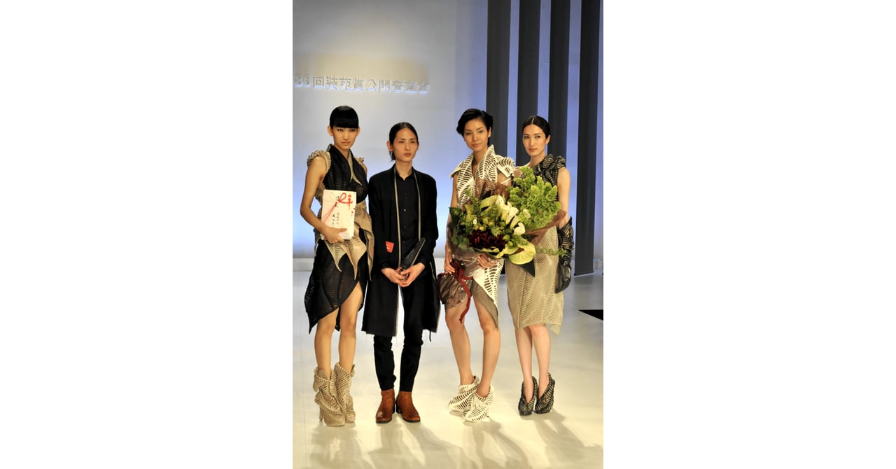 新人コンテスト第86回装苑賞は玉田達也「身体構造から創造される衣服」