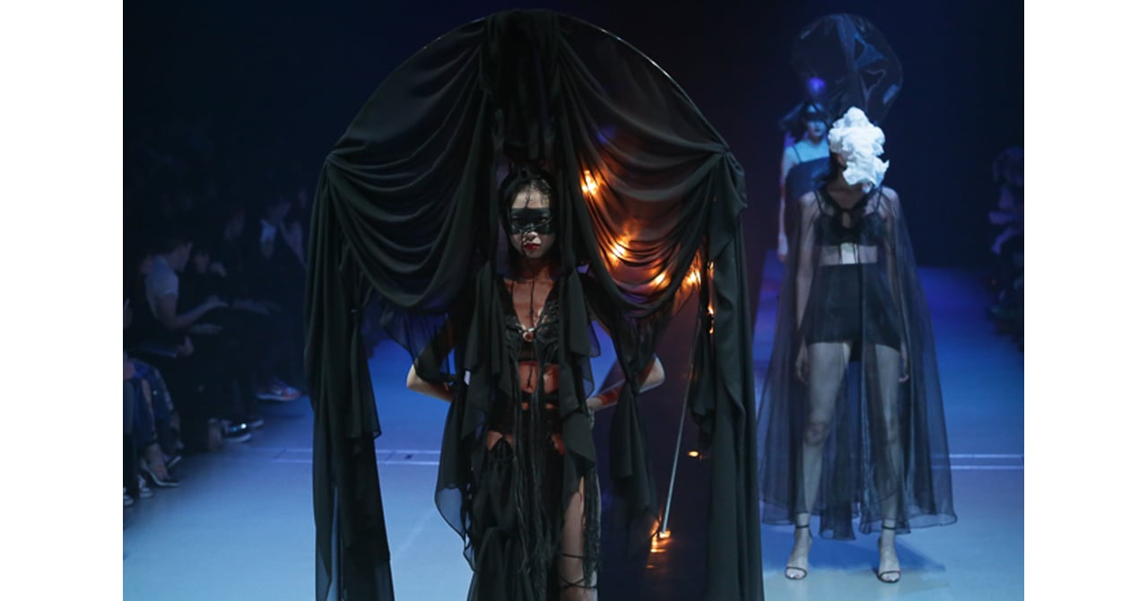 aliceauaa-2015ss-top.jpg
