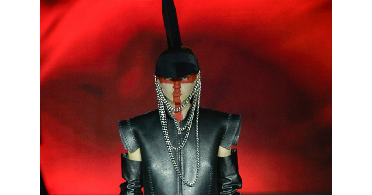 Gareth Pugh 2015-16秋冬 | ロンドン | 画像40枚 - FASHIONSNAP