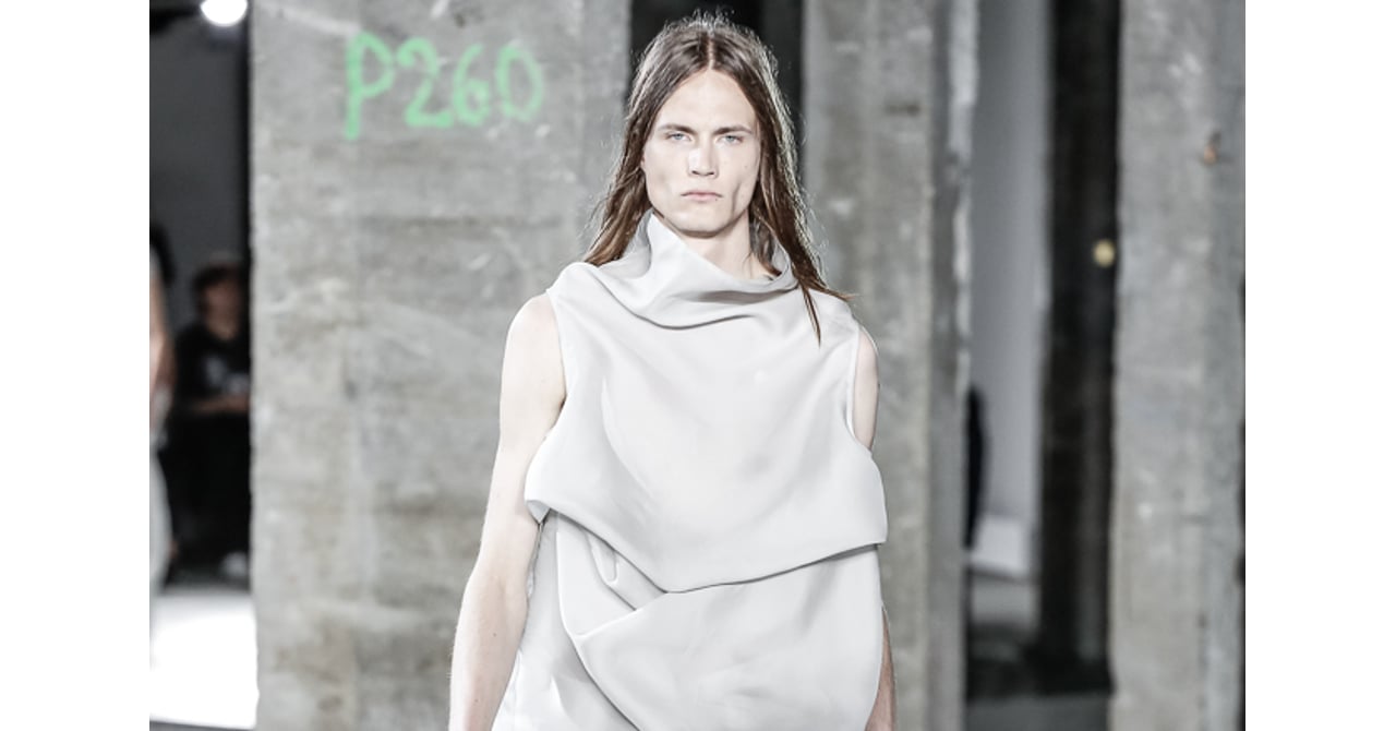 rickowens リックオウエンス ss17 アシンメトリーノースリーブ rickowens リックオウエンス ss17 アシンメトリーノースリーブ Rick