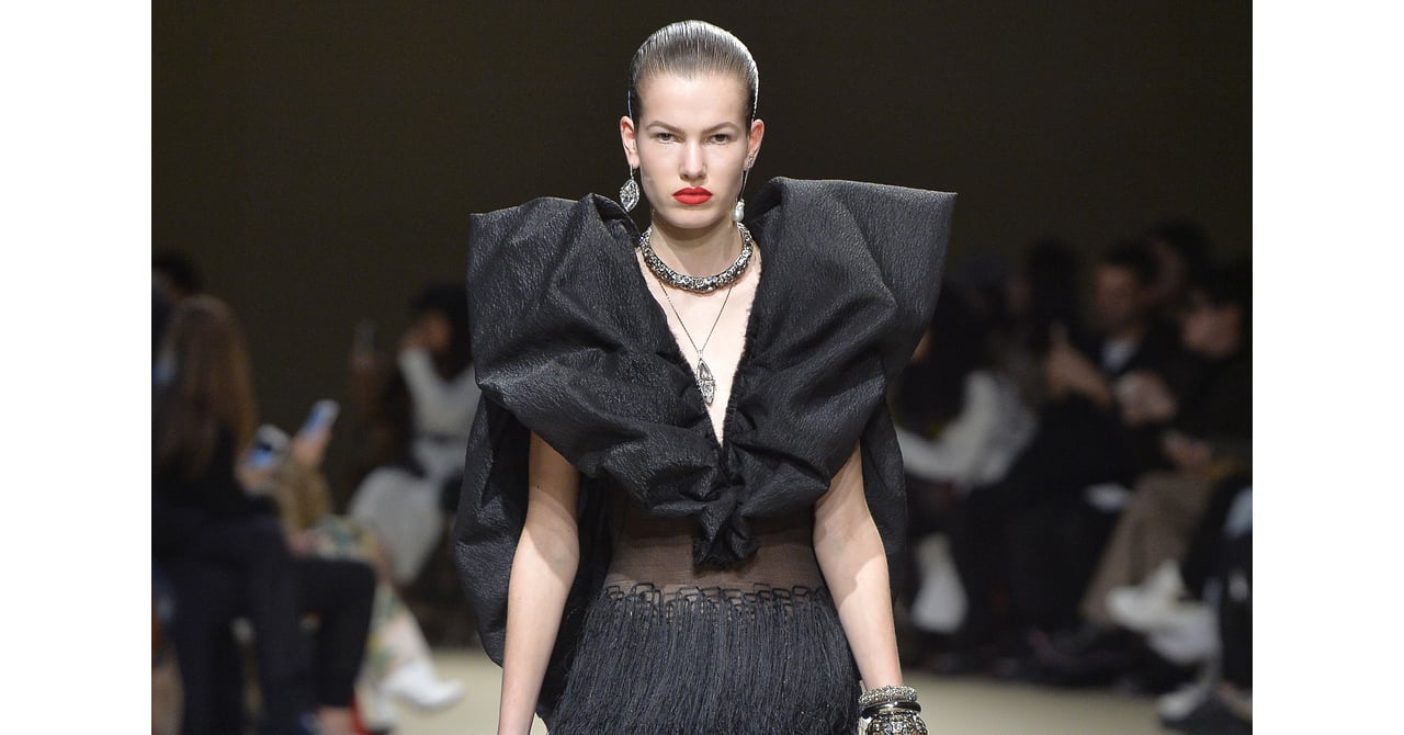 Alexander McQueen -Women's- 2018-19秋冬 | パリ | 画像42枚