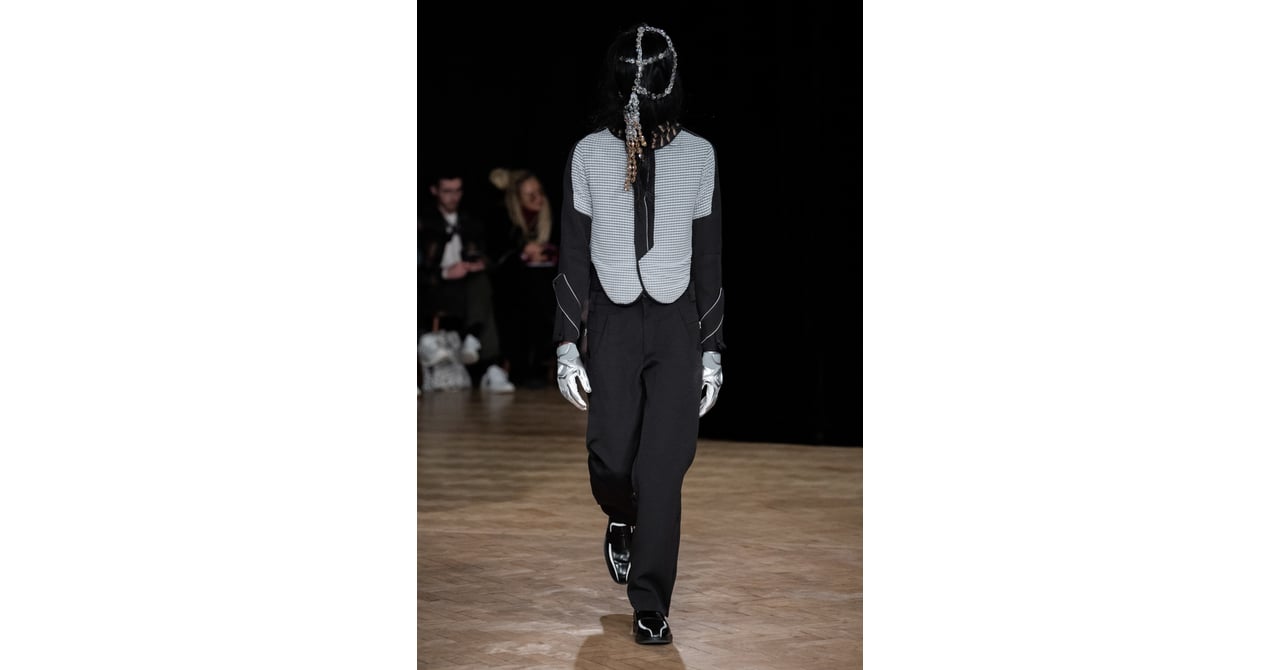 KIKO KOSTADINOV 2019-20秋冬 | ロンドン | 画像34枚 - FASHIONSNAP KIKO KOSTADINOV 2019-20秋冬 | ロンドン | 画像34枚 - FASHIONSNAP