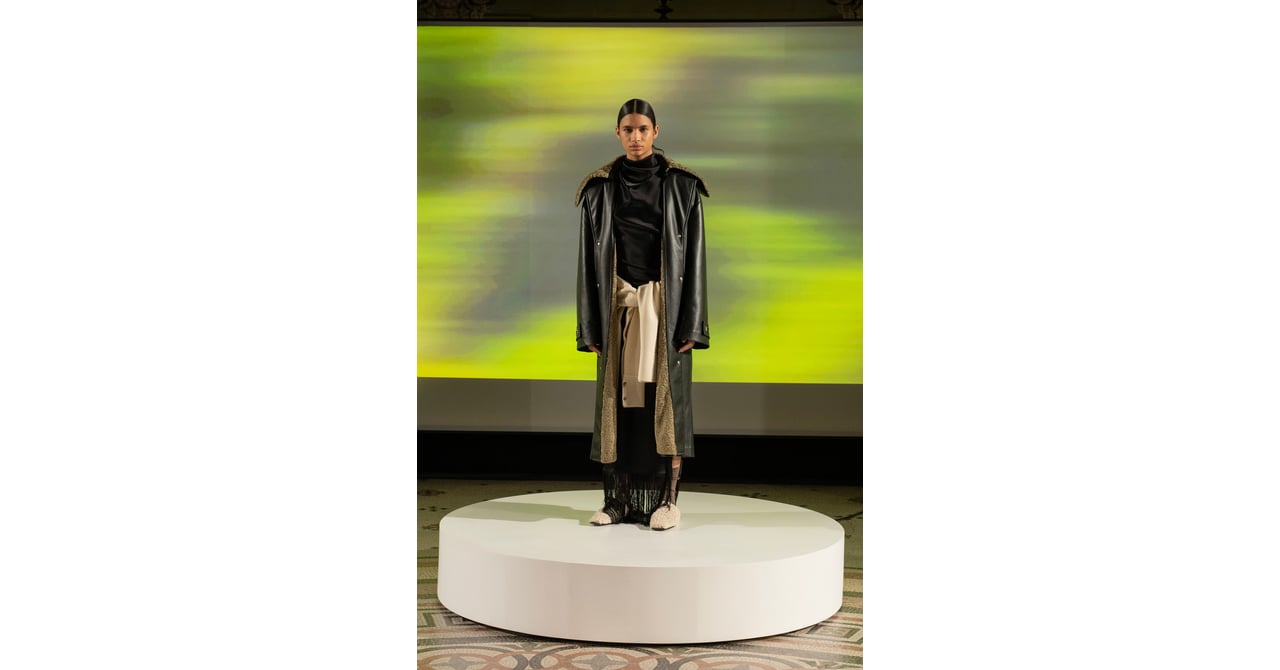 Nanushka 2022年秋冬コレクション | パリ | 画像48枚 - FASHIONSNAP