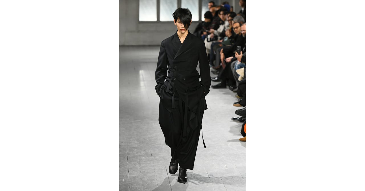 Yohji Yamamoto POUR HOMME 2023年秋冬コレクション | 画像86枚