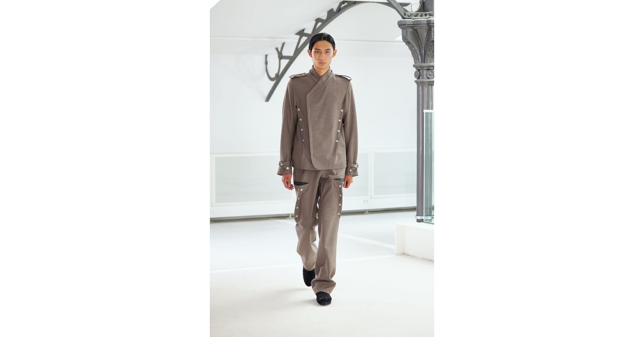 KIKO-KOSTADINOV_25ss00001_top-