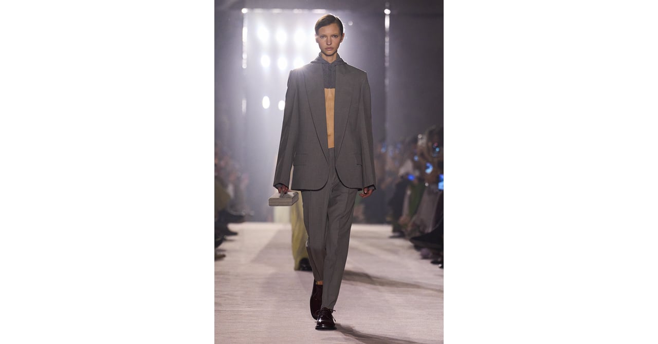 Victoria Beckham 2025年秋冬コレクション | パリ | 画像42枚 